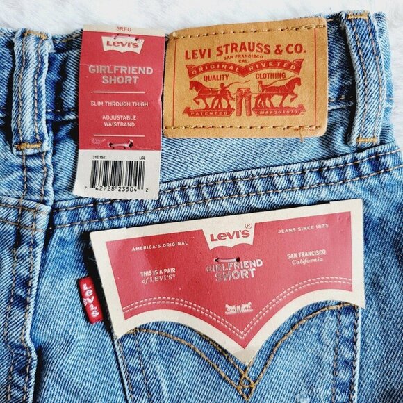 Levi's Girls' Girlfriend Jean Shorts (size: 5) 4KIDN-T - Picture 7 of 7